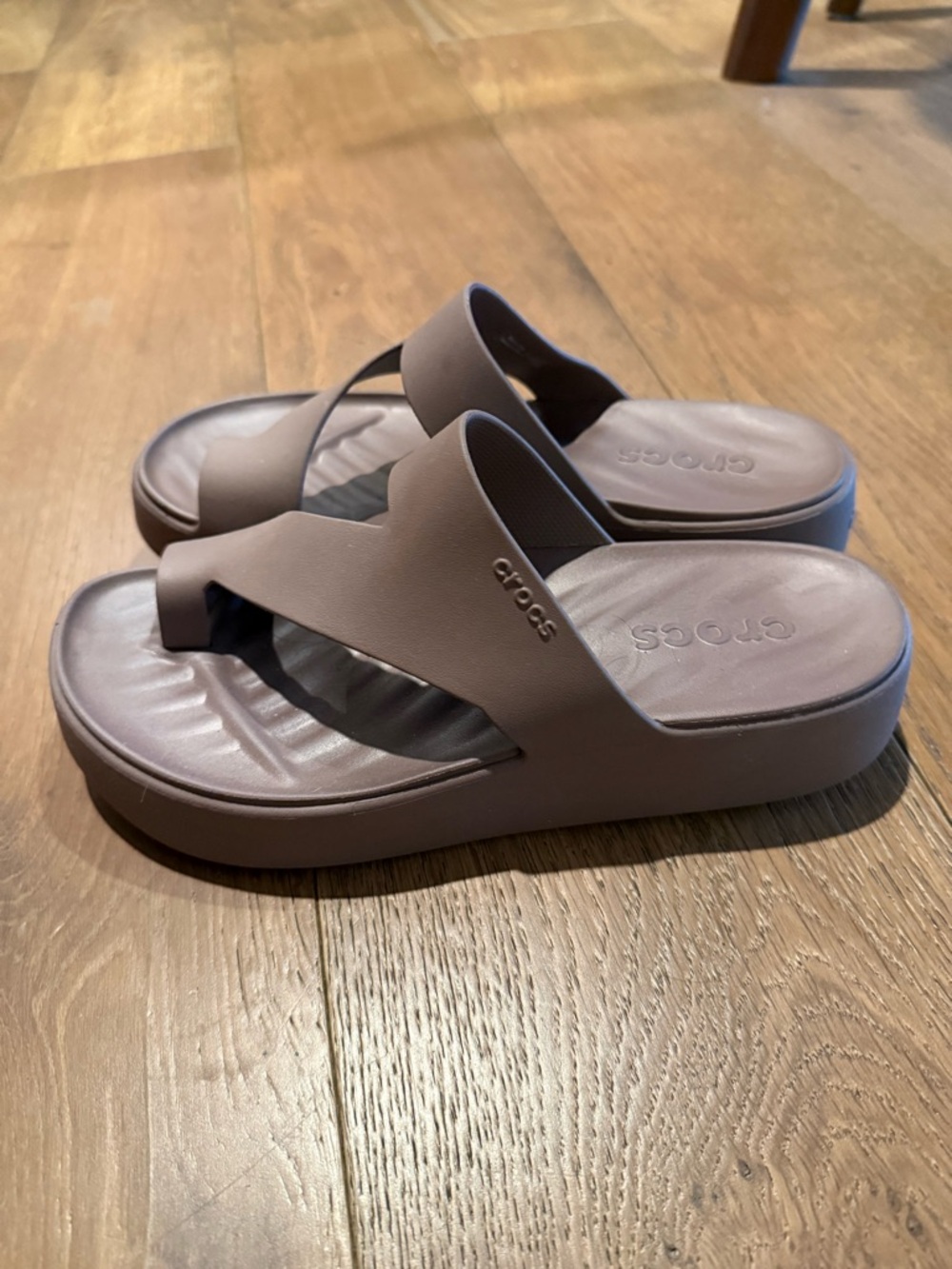 CROCS Women's Platform Sandals